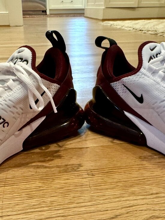 NWOB Nike Air Max Men\'s 270 White Night Maroon size 7.5 main image 8
